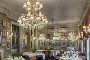 Harrys-Bar-2